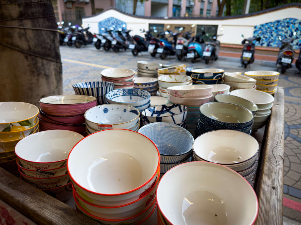 ceramic tea cups at yingge old street