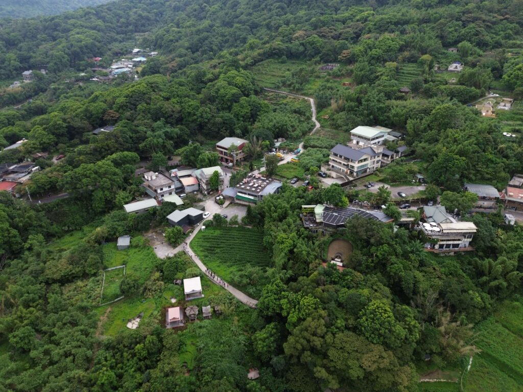 aerial view of maokong district taipei