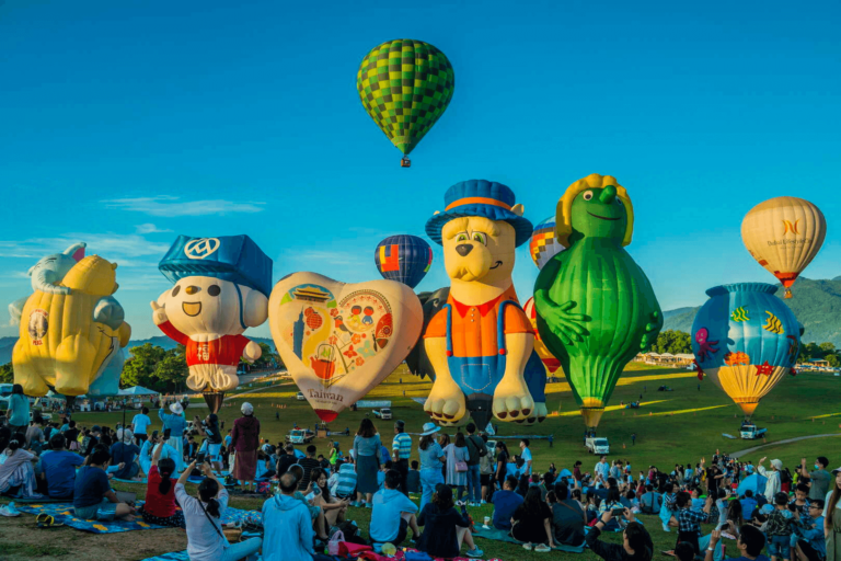 taitung balloon festival in taiwan